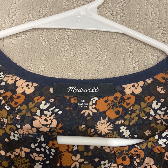 Madewell Silk Studio Ruffle-Hem Top in Prairie Blossoms size xs - Picture 5 of 9